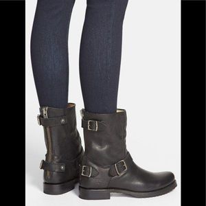 Frye Veronica back zip short boots